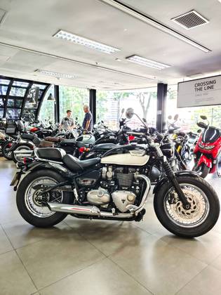 TRIUMPH BONNEVILLE SPEEDMASTER TRIUMPH BONNEVILLE SPEEDMASTER